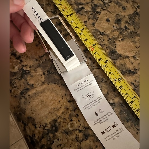 NWT Coach reversible black belt with nickel buckle 42” - Picture 4 of 9